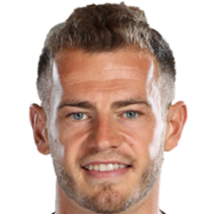 https://img.kracki.com/img/football/player/95a8beb9a09aee25269bc61bd70647f1.png